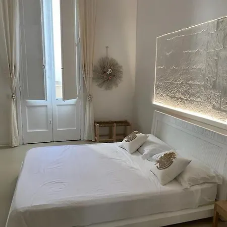 Paleoli House Daire Lecce